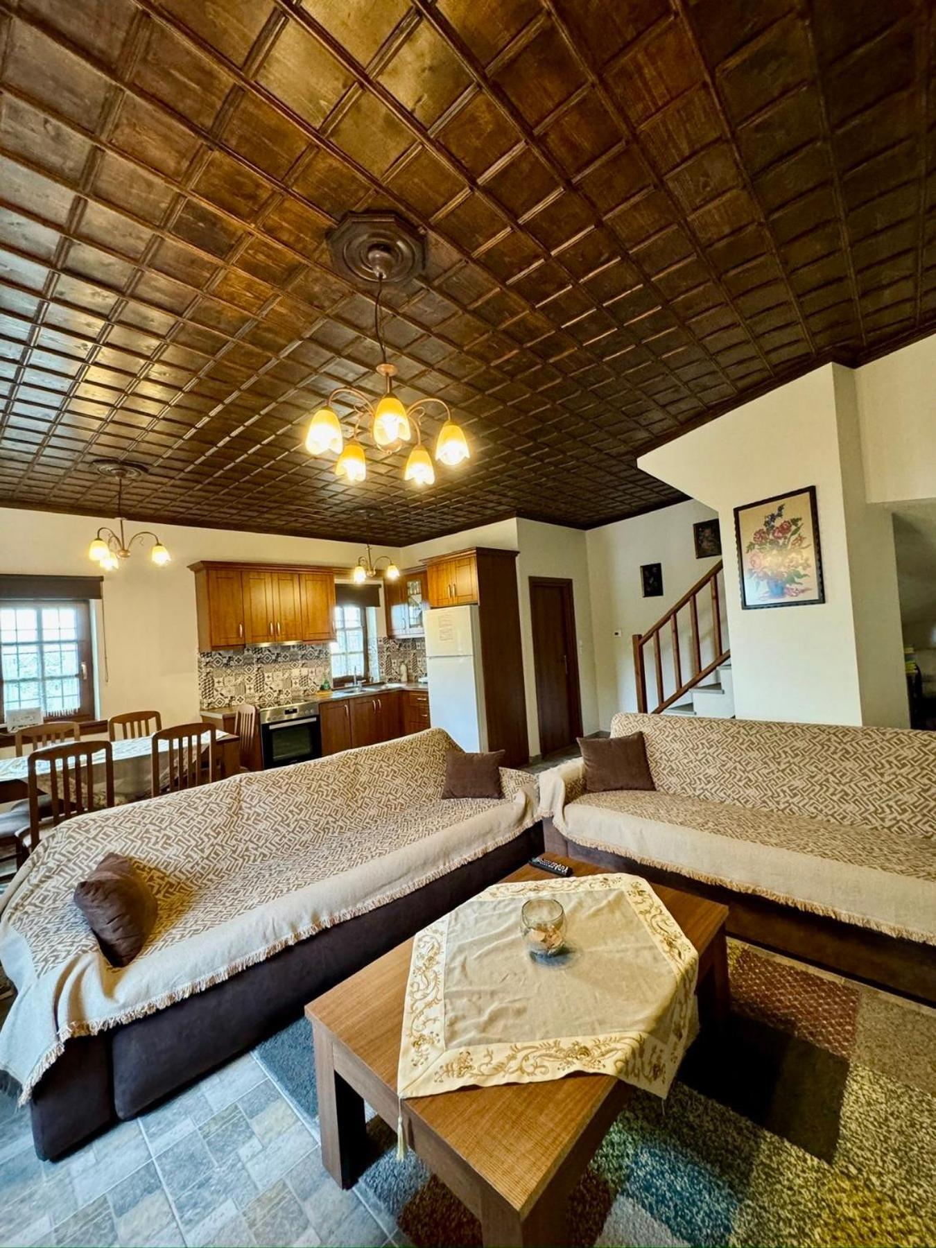 Vradeto Guesthouse Exterior photo